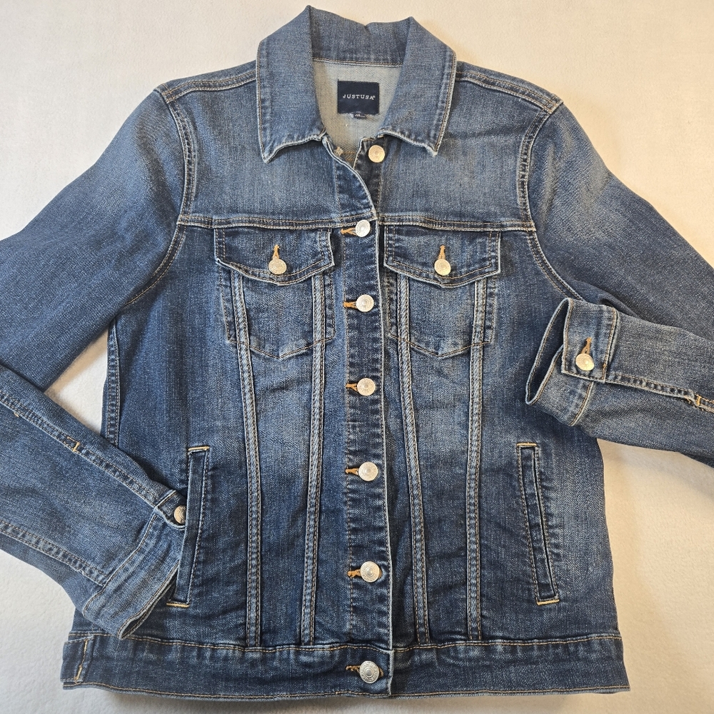Trucker Distressed Denim Jean Jacket JUSTUSA Size Medium Just USA